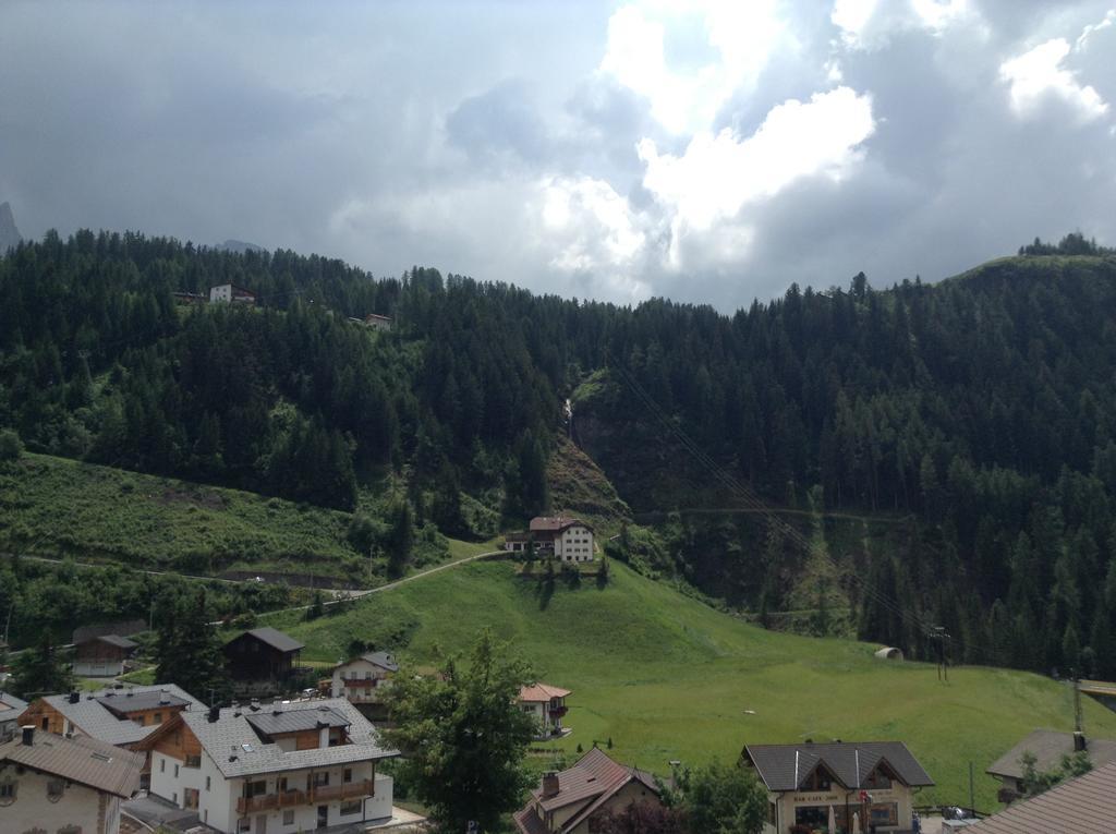 Garni Le Chalet Santa Cristina Val Gardena Dış mekan fotoğraf